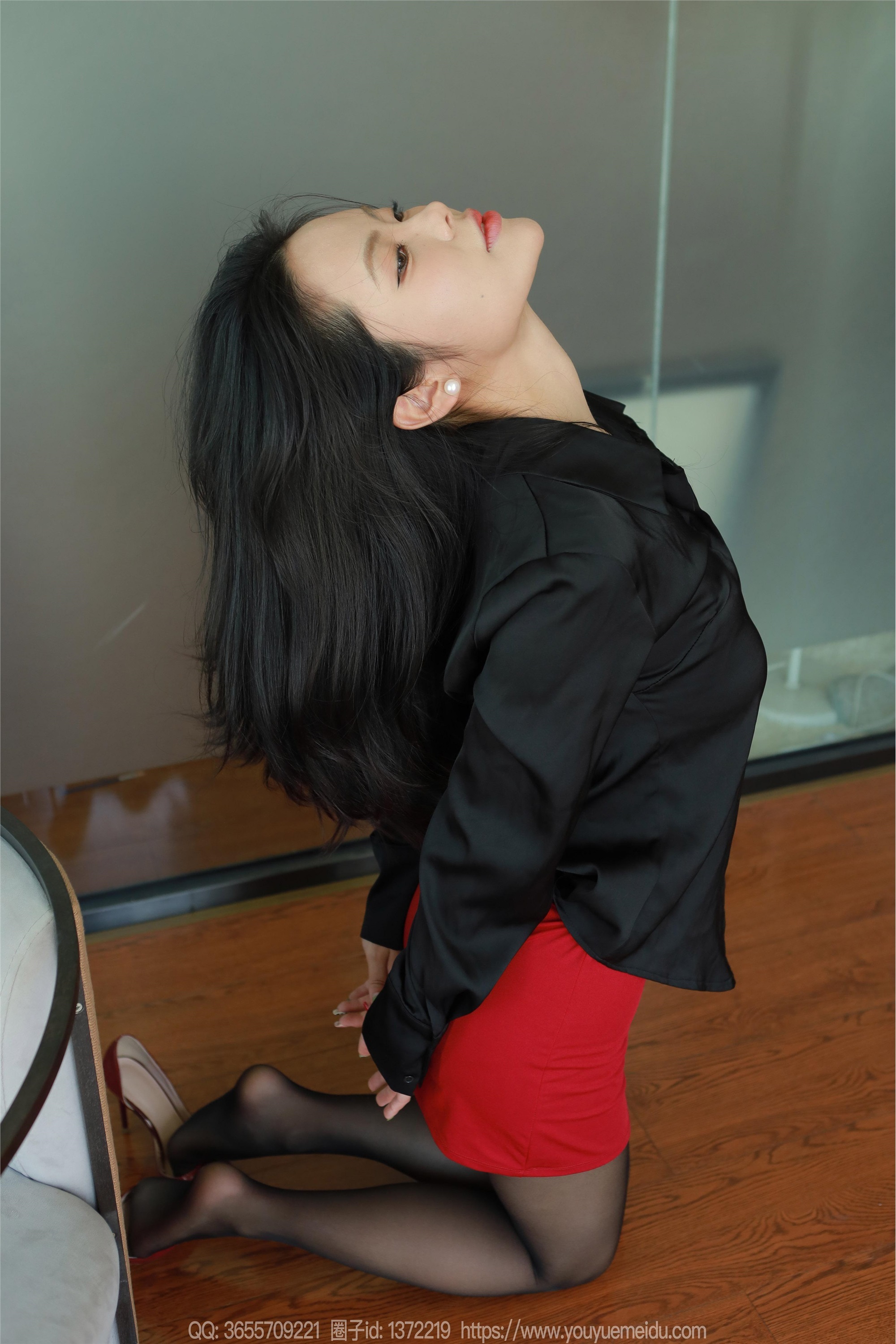 IESS异思趣向  2024.10.13 丝享家 1870 兔兔《黑丝红裙（下）》